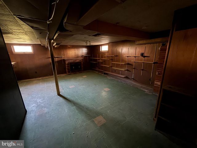 3 BRIGHT CIR, Baltimore, MD 21207