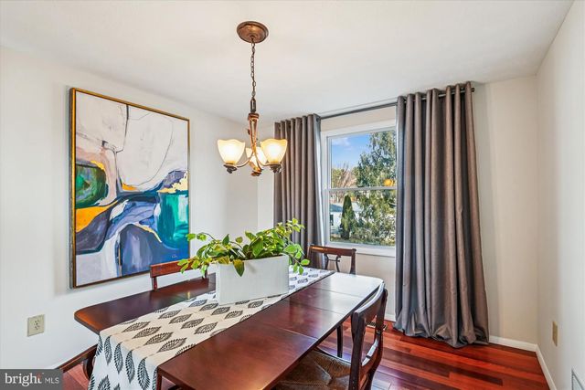 6887 GARLAND LN, Columbia, MD 21045