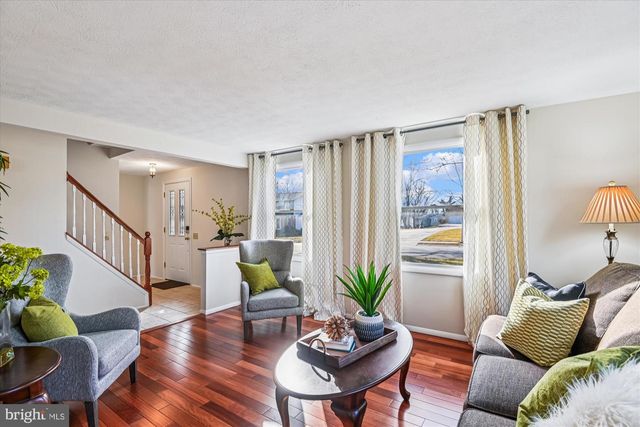 6887 GARLAND LN, Columbia, MD 21045