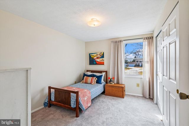 6887 GARLAND LN, Columbia, MD 21045