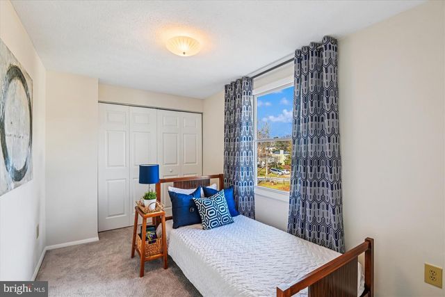 6887 GARLAND LN, Columbia, MD 21045