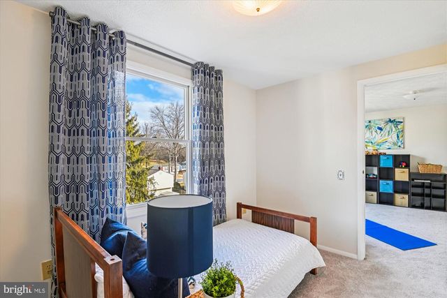 6887 GARLAND LN, Columbia, MD 21045