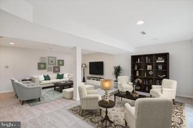 6887 GARLAND LN, Columbia, MD 21045