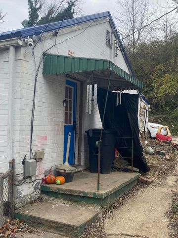 678 Lexington Pike, Maysville, KY 41056