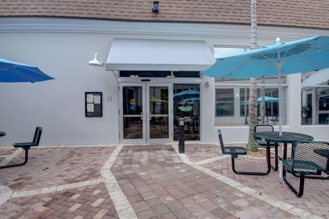 626 NORMANDY Lane N 626N, Delray Beach, FL 33484