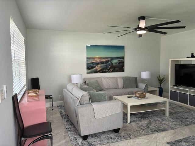626 NORMANDY Lane N 626N, Delray Beach, FL 33484