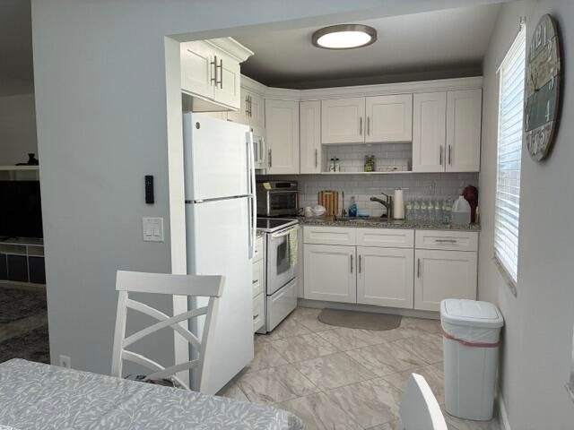 626 NORMANDY Lane N 626N, Delray Beach, FL 33484