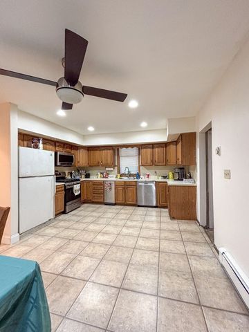 30 Western Ave, Saugus, MA 01906