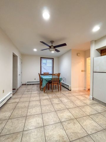 30 Western Ave, Saugus, MA 01906