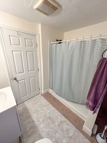 30 Western Ave, Saugus, MA 01906