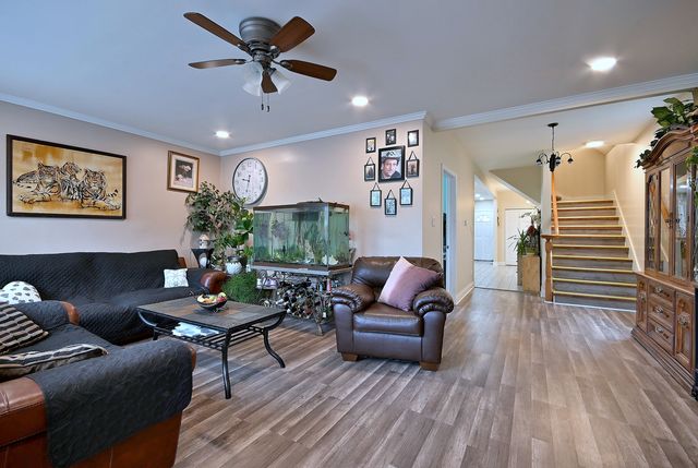 7201 S Wood Street, Chicago, IL 60636