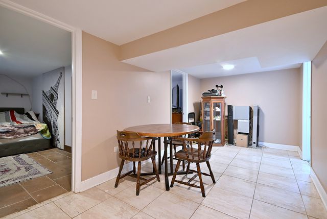 7201 S Wood Street, Chicago, IL 60636