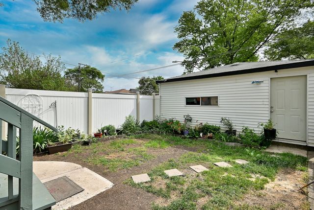 7201 S Wood Street, Chicago, IL 60636