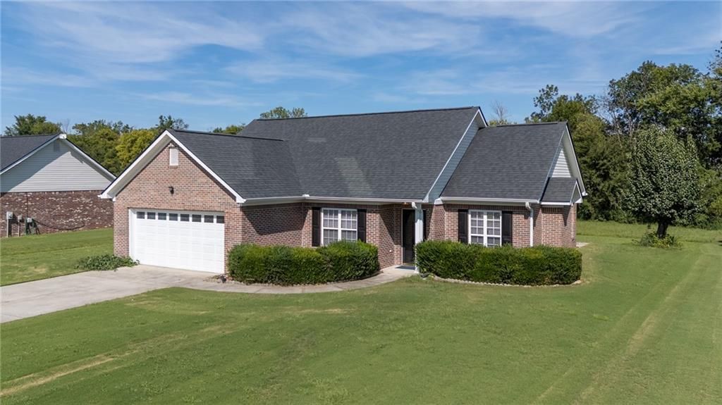 130 Brookstone SW Drive, Calhoun, GA 30701