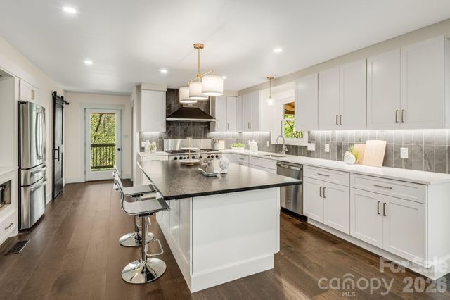 234 Lobdell Road, Pisgah Forest, NC 28768