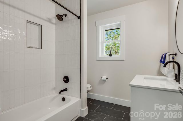 234 Lobdell Road, Pisgah Forest, NC 28768