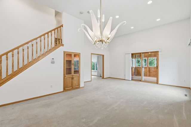 847 Vista Circle, Delano, MN 55328