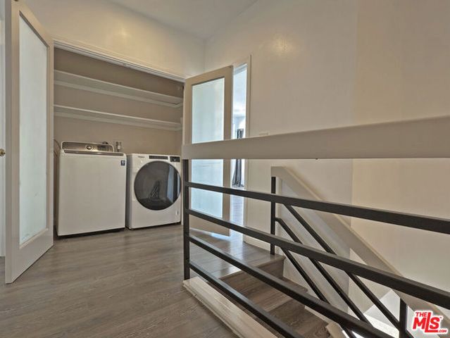 120 S Crescent Drive 102, Beverly Hills, CA 90212