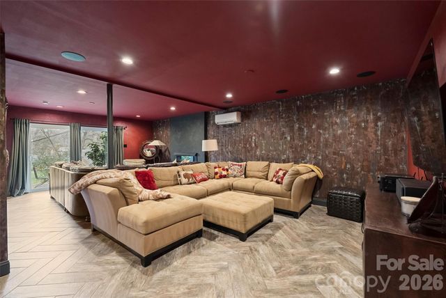 6453 Greencove Drive, Charlotte, NC 28270