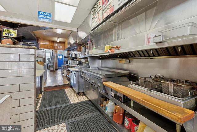 414 E MAIN ST, Norristown, PA 19401