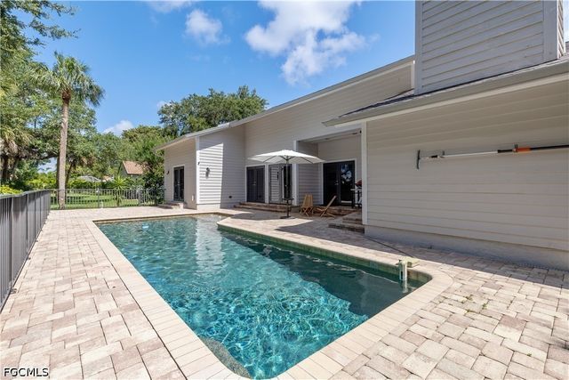 12446 McGregor Woods CIR, Fort Myers, FL 33908