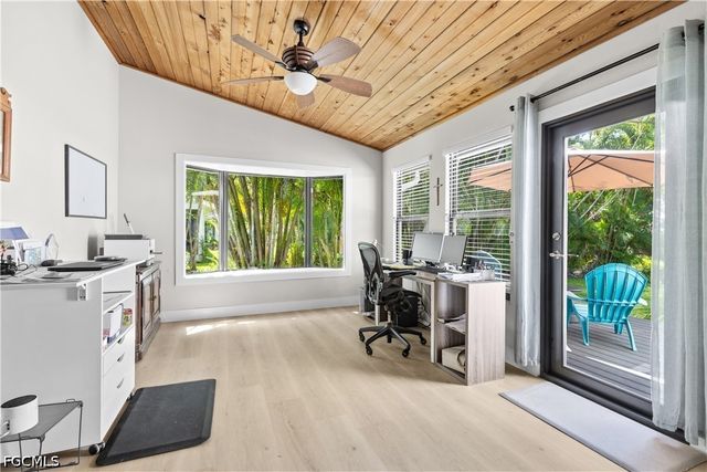 12446 McGregor Woods CIR, Fort Myers, FL 33908