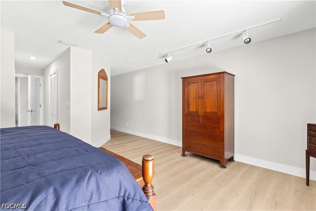 12446 McGregor Woods CIR, Fort Myers, FL 33908