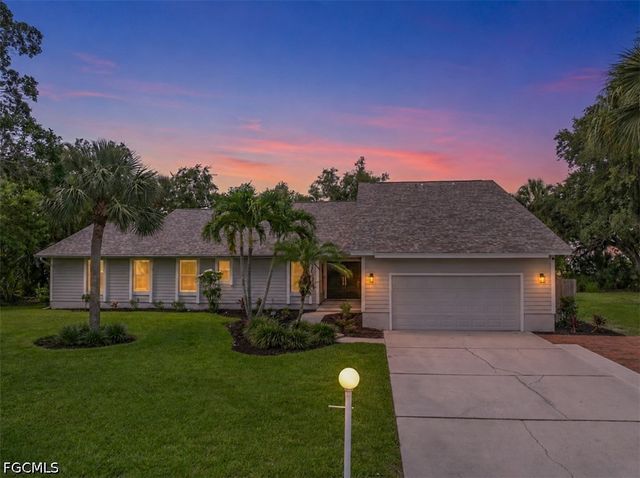 12446 McGregor Woods CIR, Fort Myers, FL 33908