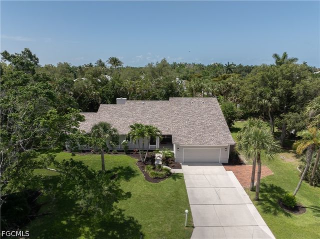 12446 McGregor Woods CIR, Fort Myers, FL 33908