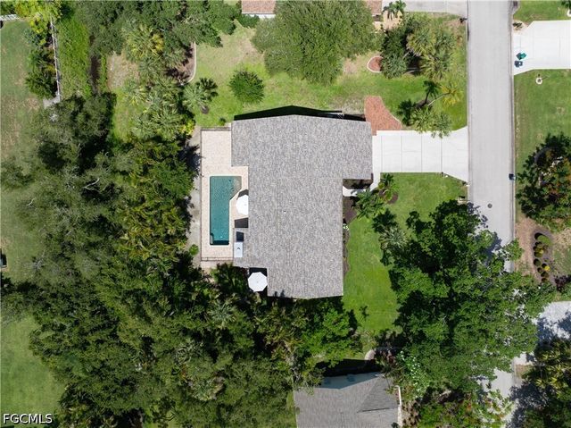 12446 McGregor Woods CIR, Fort Myers, FL 33908