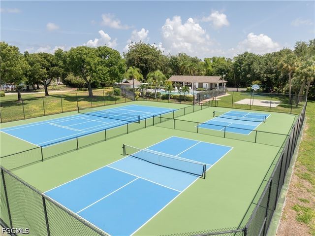 12446 McGregor Woods CIR, Fort Myers, FL 33908