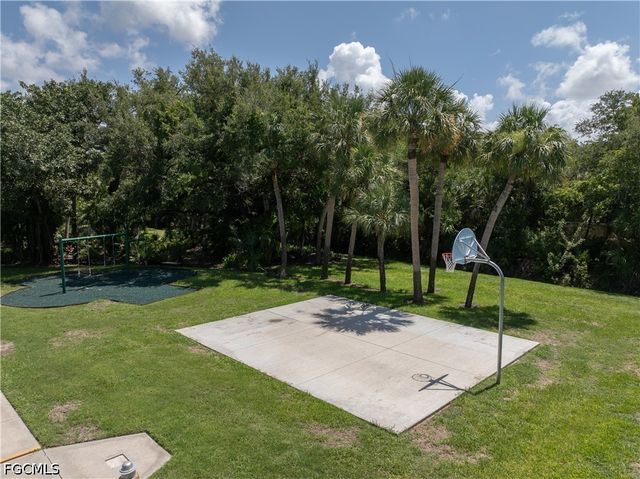 12446 McGregor Woods CIR, Fort Myers, FL 33908
