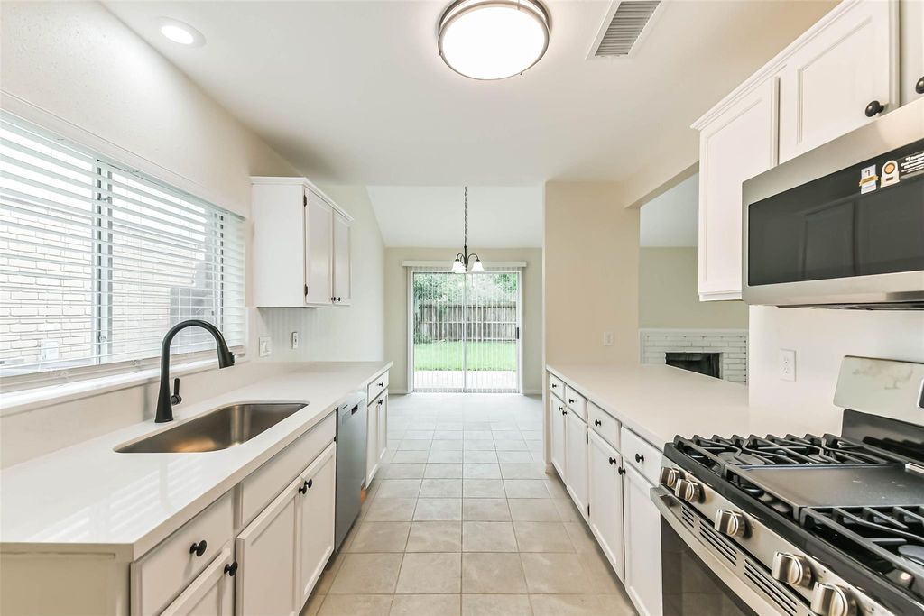 6026 Dyer Brook Drive, Houston, TX 77041