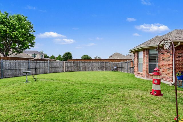 3210 Silver Springs Way, Rowlett, TX 75089