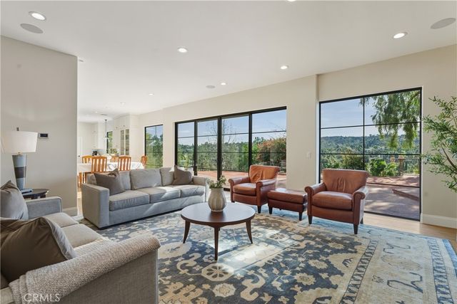 22248 Dumetz Road, Woodland Hills, CA 91364