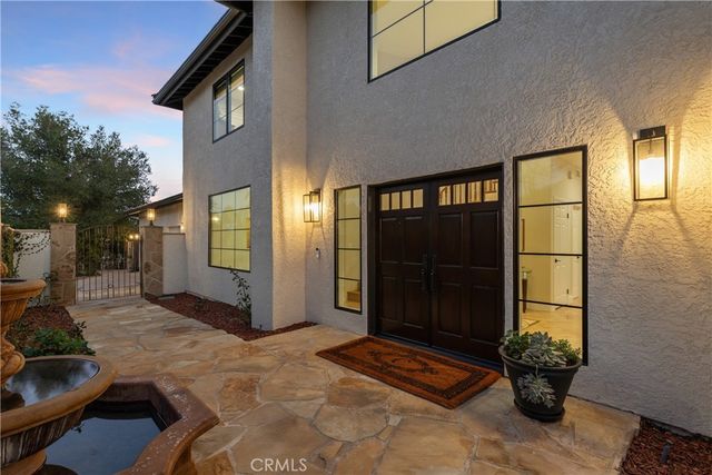 22248 Dumetz Road, Woodland Hills, CA 91364