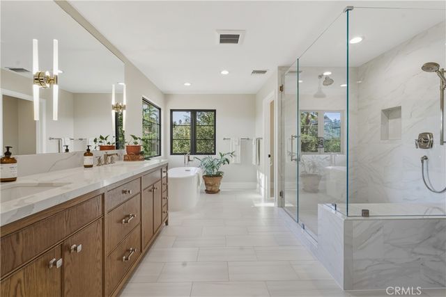 22248 Dumetz Road, Woodland Hills, CA 91364