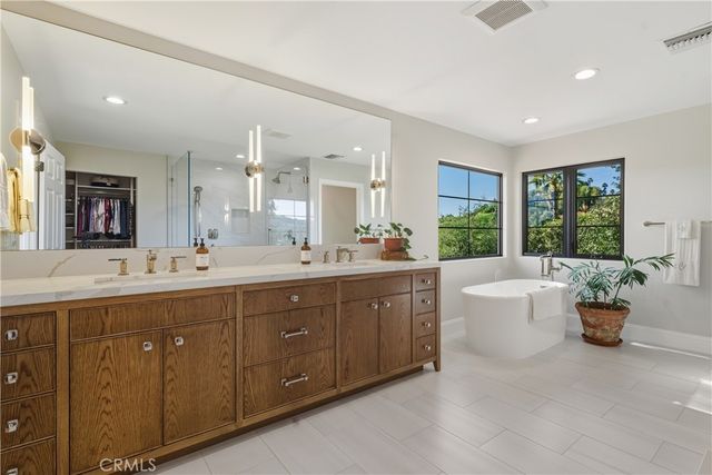 22248 Dumetz Road, Woodland Hills, CA 91364