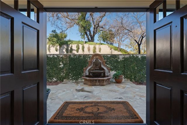 22248 Dumetz Road, Woodland Hills, CA 91364