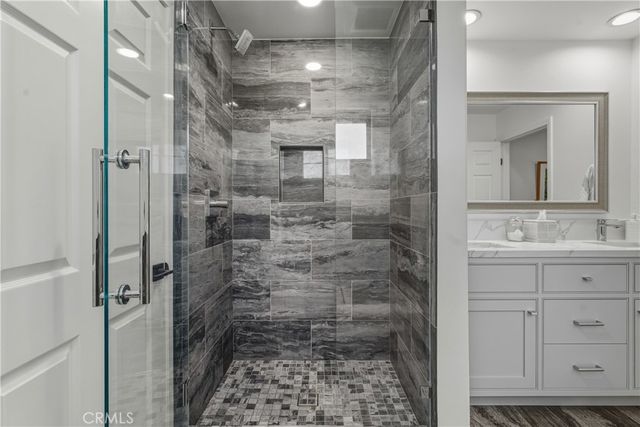 22248 Dumetz Road, Woodland Hills, CA 91364