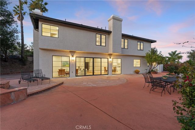 22248 Dumetz Road, Woodland Hills, CA 91364