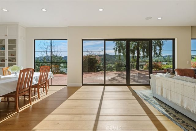 22248 Dumetz Road, Woodland Hills, CA 91364