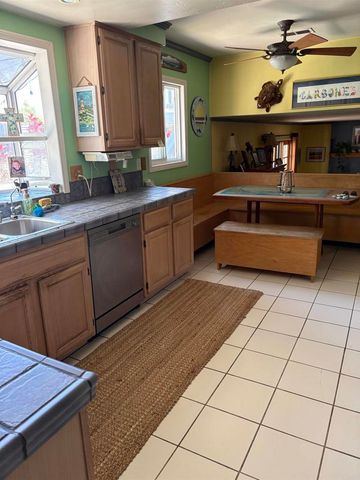 4208 Park Drive, Carlsbad, CA 92008