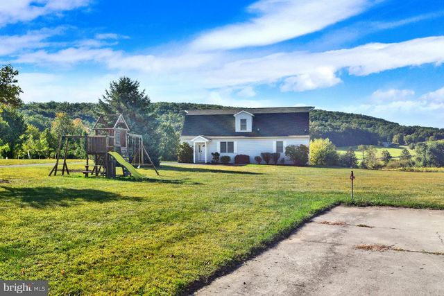 1151 KING DRIVE, Chambersburg, PA 17202