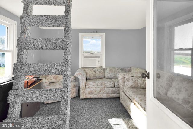 1151 KING DRIVE, Chambersburg, PA 17202