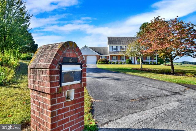 1151 KING DRIVE, Chambersburg, PA 17202