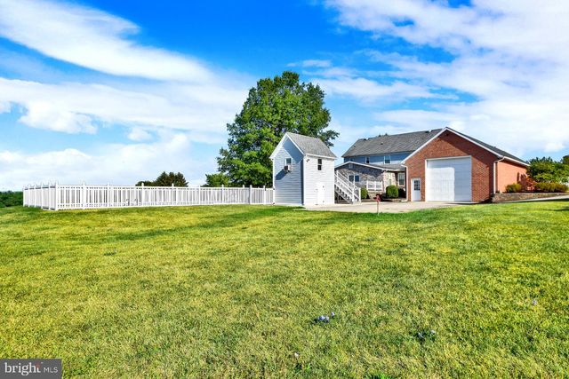 1151 KING DRIVE, Chambersburg, PA 17202