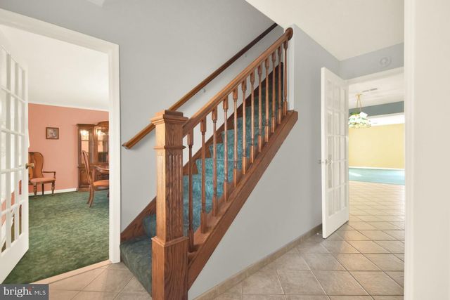 1151 KING DRIVE, Chambersburg, PA 17202