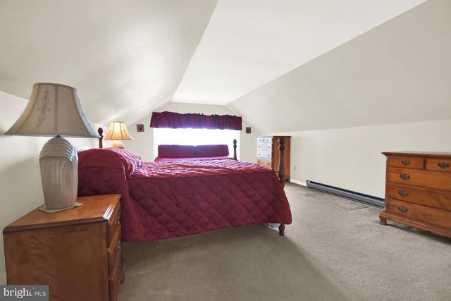 1151 KING DRIVE, Chambersburg, PA 17202