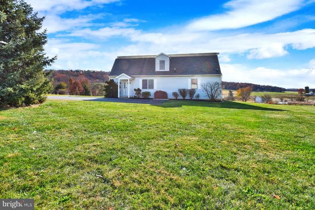 1151 KING DRIVE, Chambersburg, PA 17202